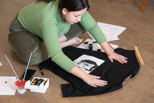 Équipez-vous avec les accessoires Demon Slayer